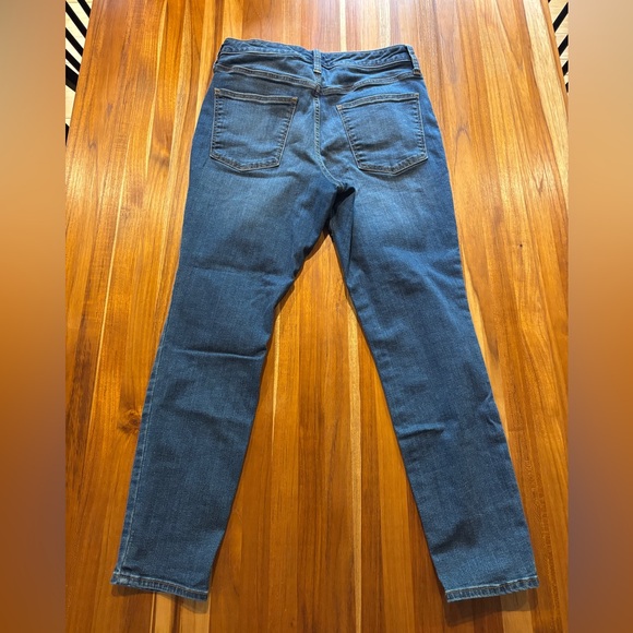 Universal Thread High Rise Blue Jeans - Picture 2 of 4
